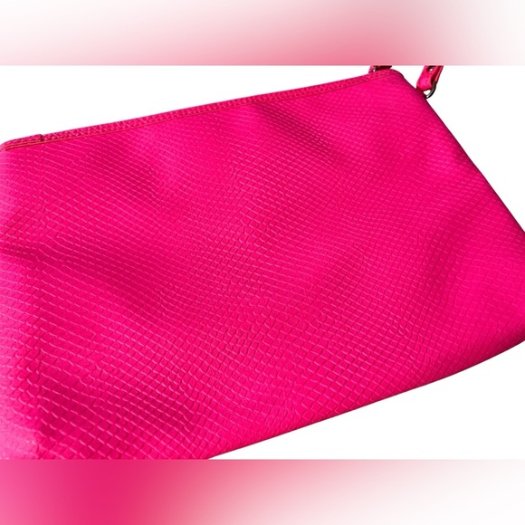 Nine West Slim Hot Pink Faux Leather Bag/Wristlet, approx. 11.75”x8.5” - Picture 4 of 11